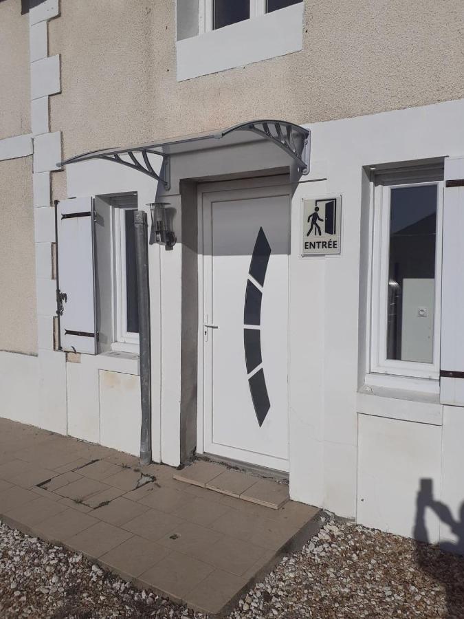 05 - Tres Joli 3 Pieces Neuf 2 Chambres, Logement Tout Equipe Pour 1 A 4 Personnes Maximum, Vue Sur Jardin Avec Parking Privatif, Grand Fourgon Possible, Tout Le Linge De Maison Est Fourni Annesse-et-Beaulieu Eksteriør billede